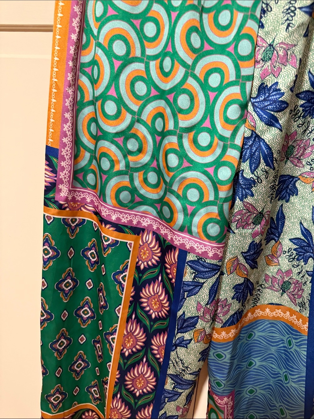 Rachel Zoe Multicolor Patchwork Wide Leg Boho Satin like Pants with Mixed Print - Picture 10 of 12